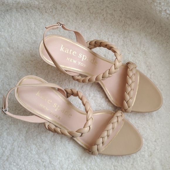 Kate Spade beige ‘Saffron’ heeled sandals. Size 10B - Picture 6 of 13